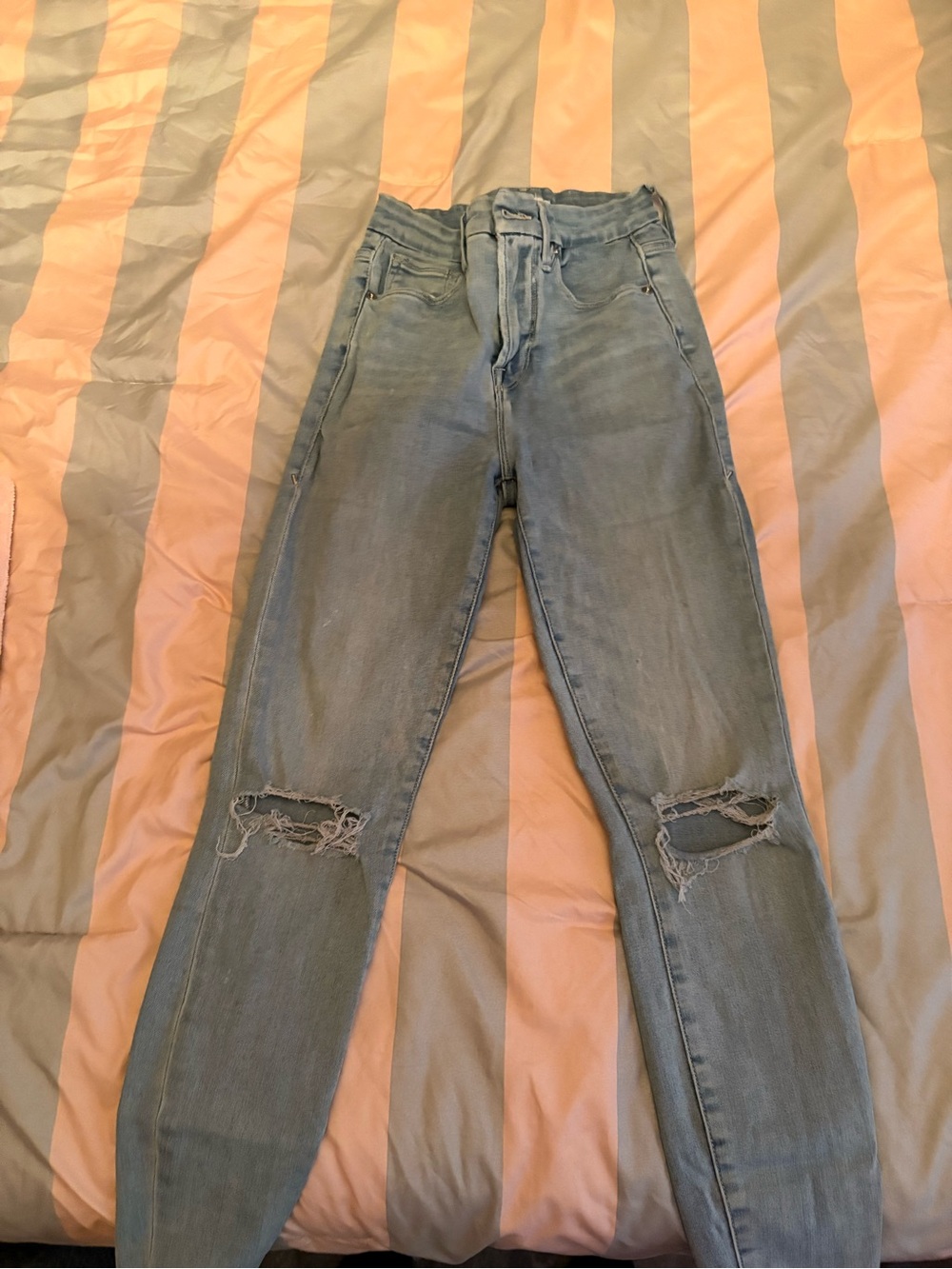 Good American Good Waist Distressed Jeans